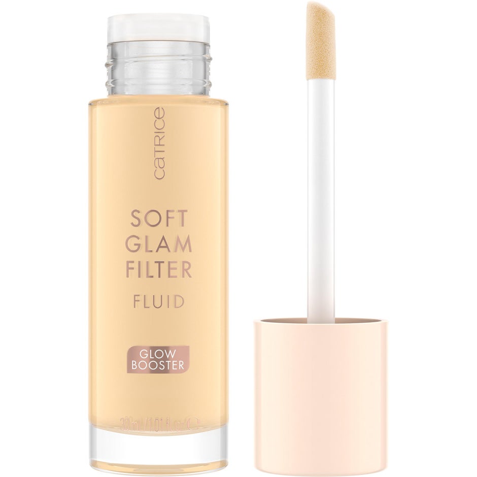 Bilde av Catrice Soft Glam Filter Fluid Fair - Light 010