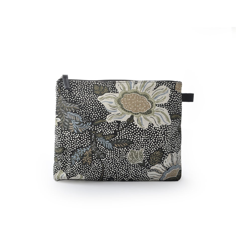 Bilde av Ceannis Cosmetic Medium Flower Linen Black 23x19x6 Cm