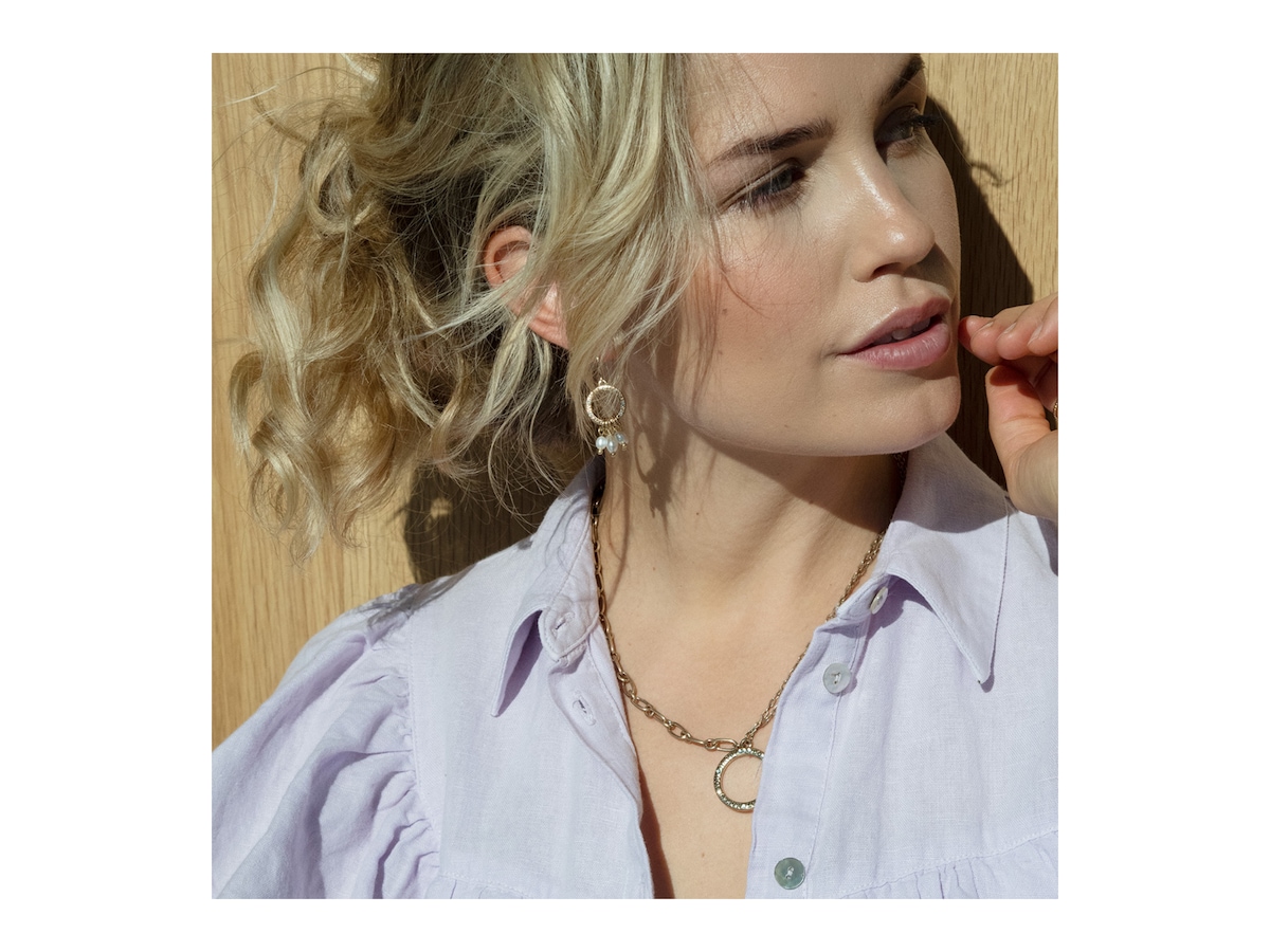 Joy Collection Hook Earring With Text