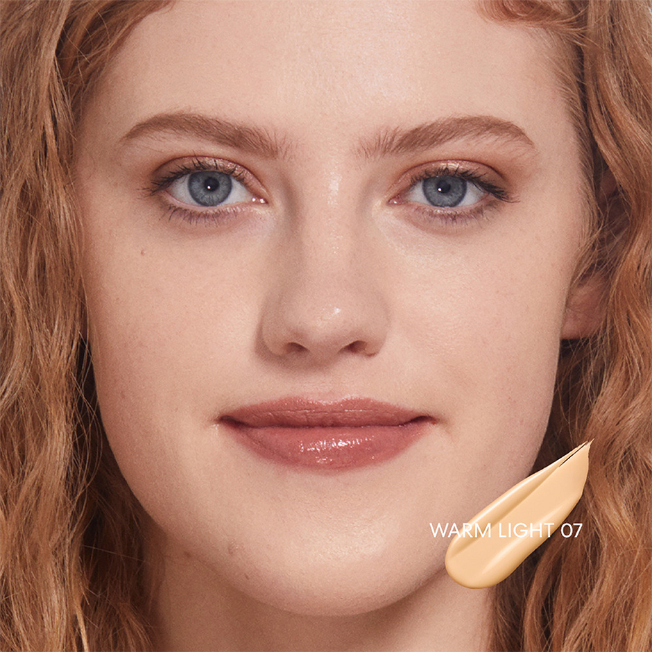 barePRO Performance Wear Liquid Foundation