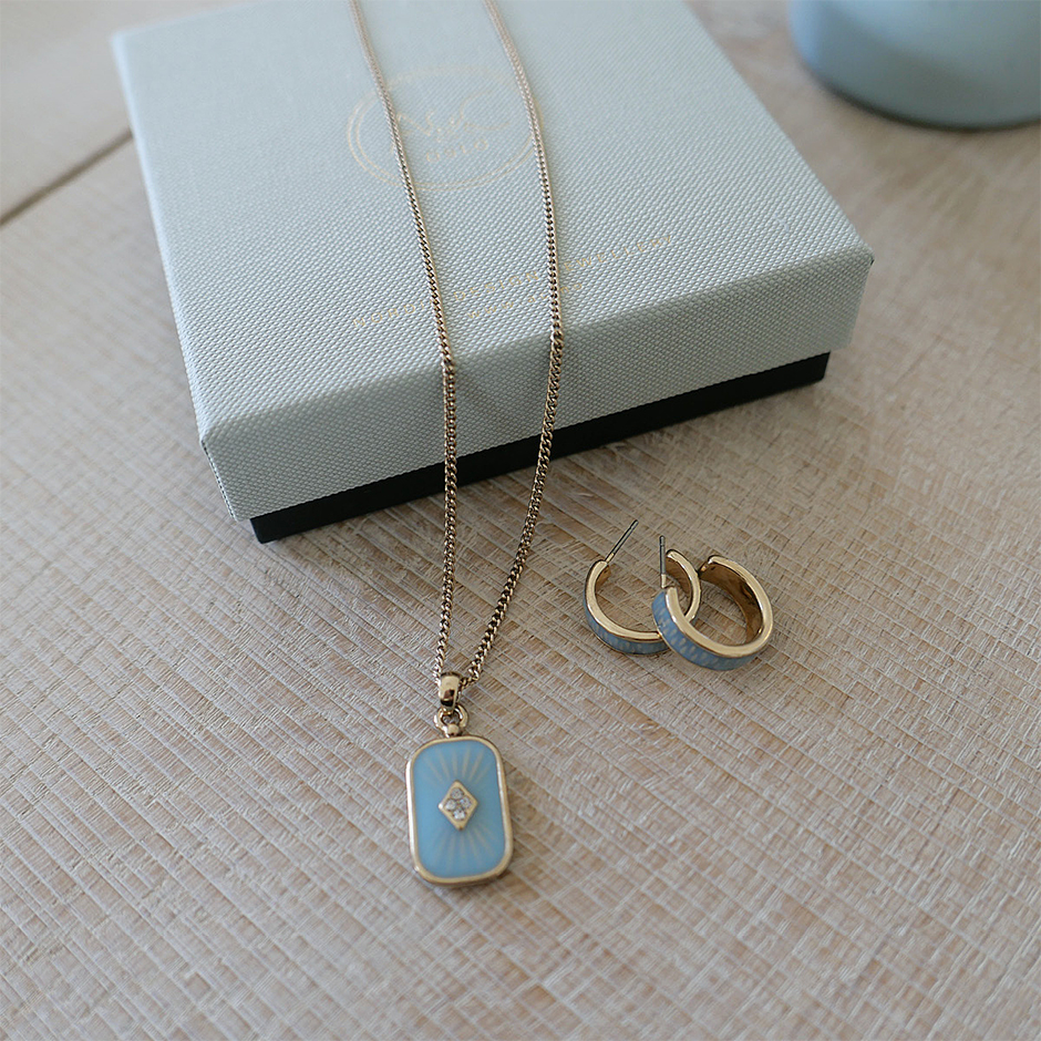 Vintage Blue Enamel Necklace Gold